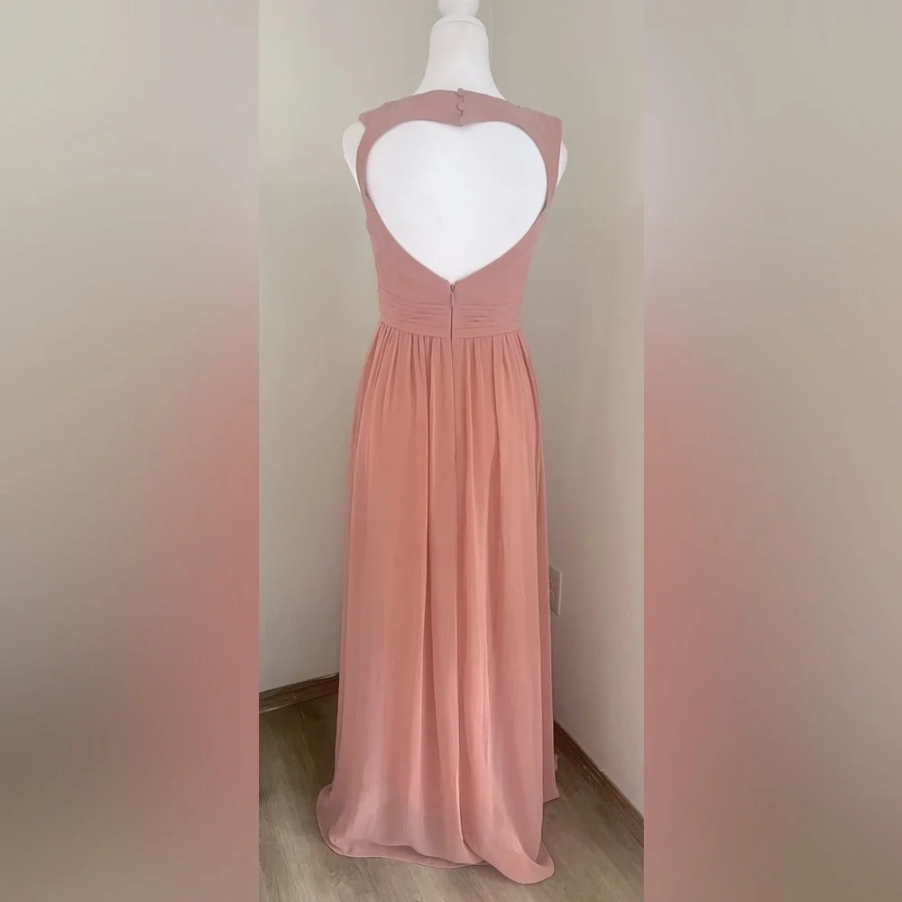 Elegant Dusty Pink Evening Gown with pockets! - Picture 2 of 2